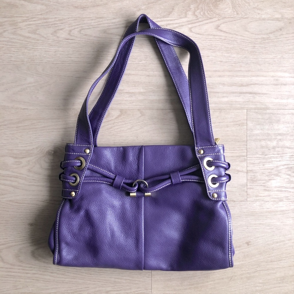 Gorgeous Italian leather shoulder bag! Like new condition!